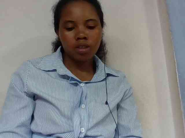 Juliah1a webcam