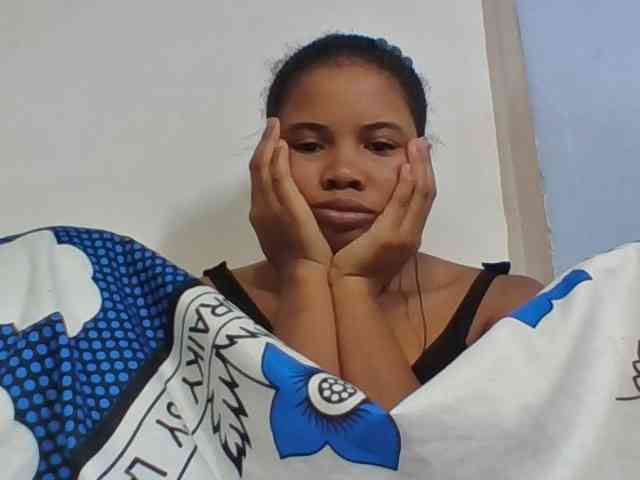 Juliah1a webcam
