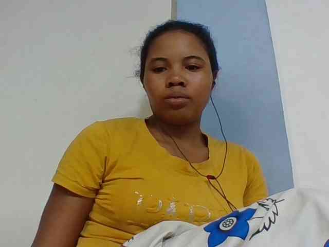 Juliah1a webcam