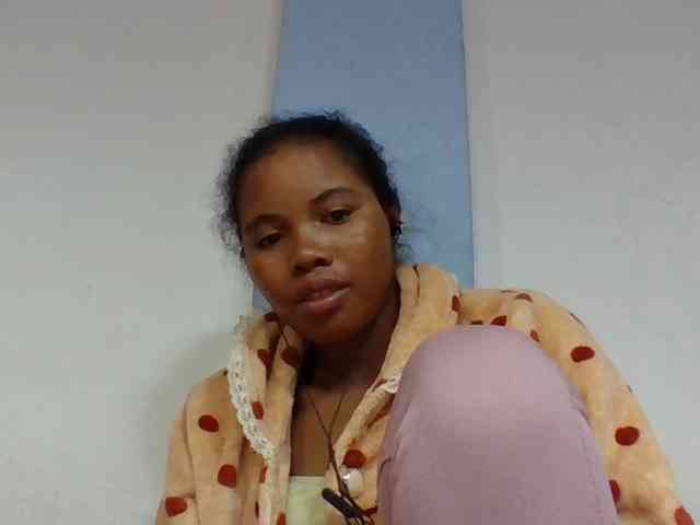 Juliah1a webcam