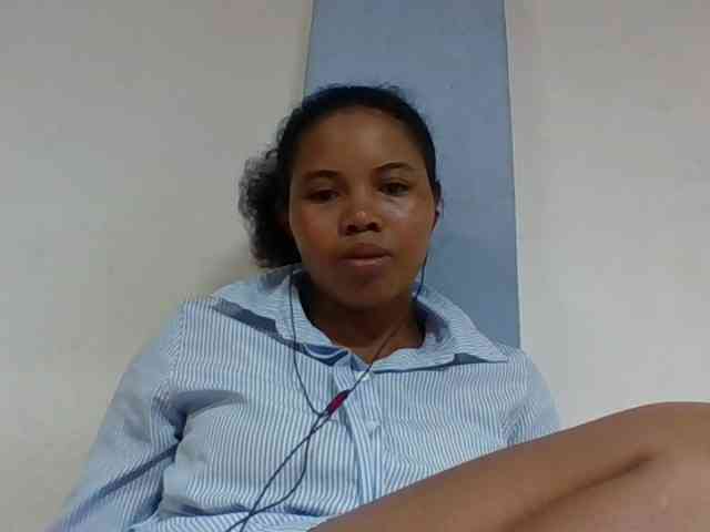 Juliah1a - Girl 