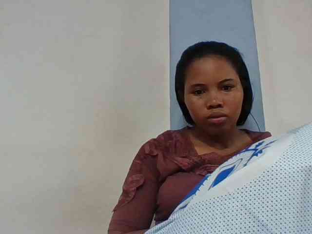 Juliah1a webcam