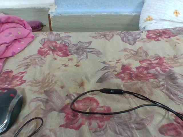 Juliah1a webcam