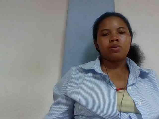 Juliah1a webcam
