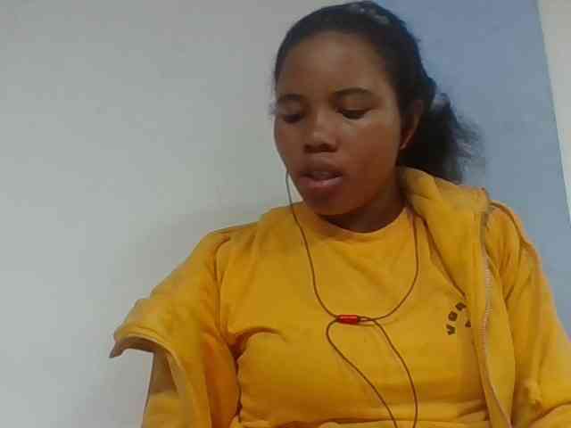 Juliah1a webcam