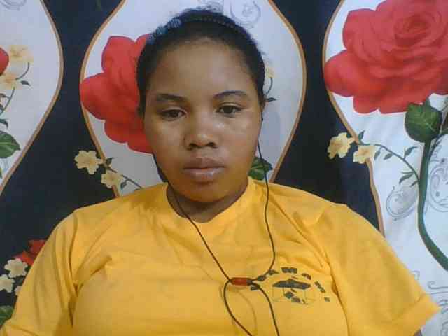 Juliah1a webcam
