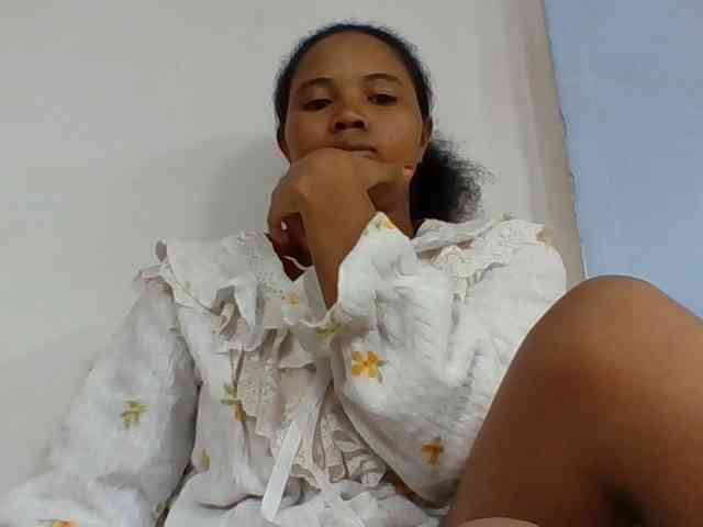 Juliah1a webcam