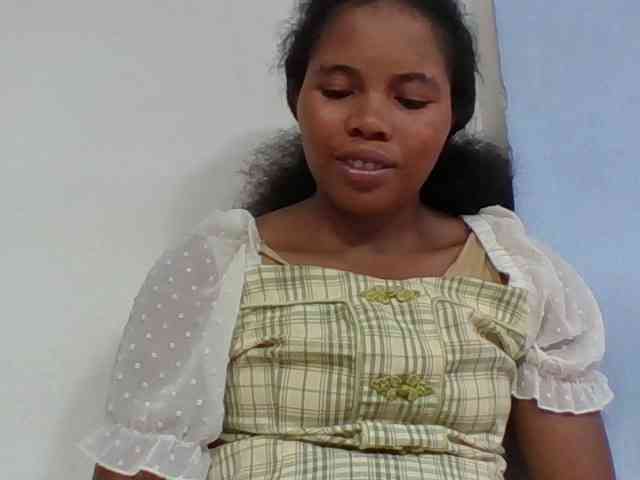 Juliah1a webcam