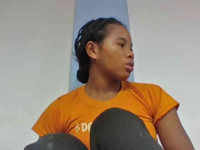 Juliah1a webcam