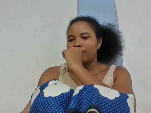 Juliah1a webcam