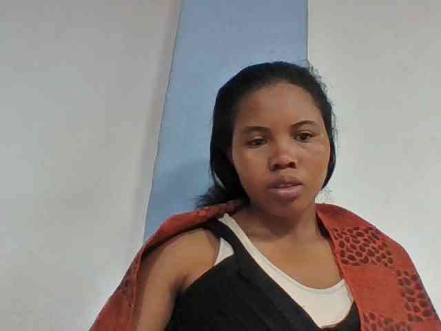 Juliah1a webcam