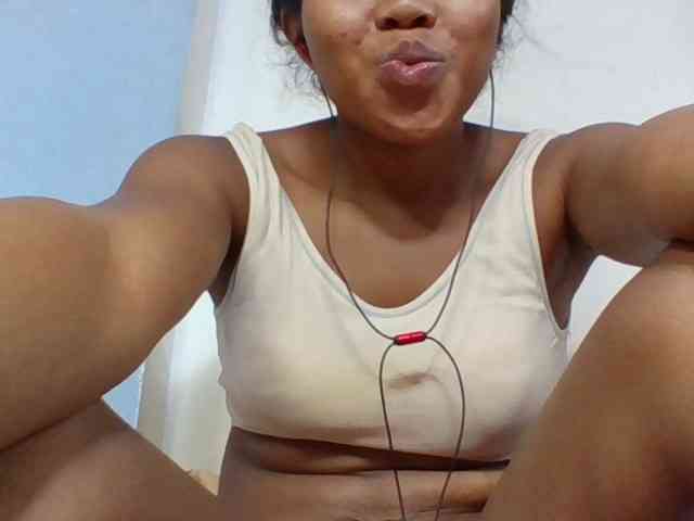 Juliah1a webcam
