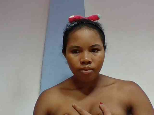 Juliah1a webcam