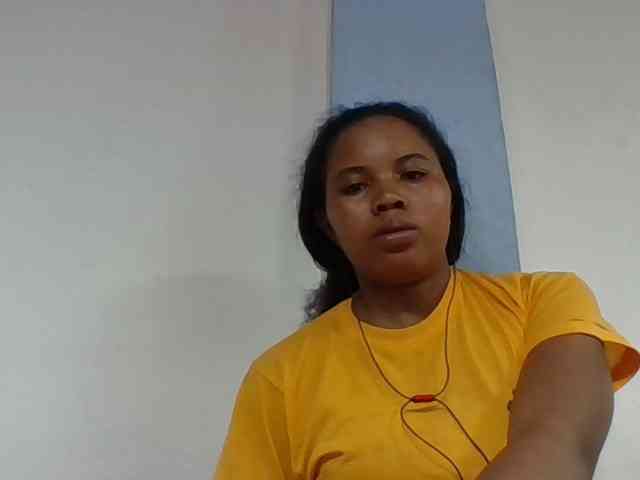 Juliah1a webcam