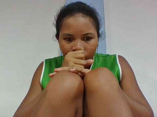 Juliah1a webcam