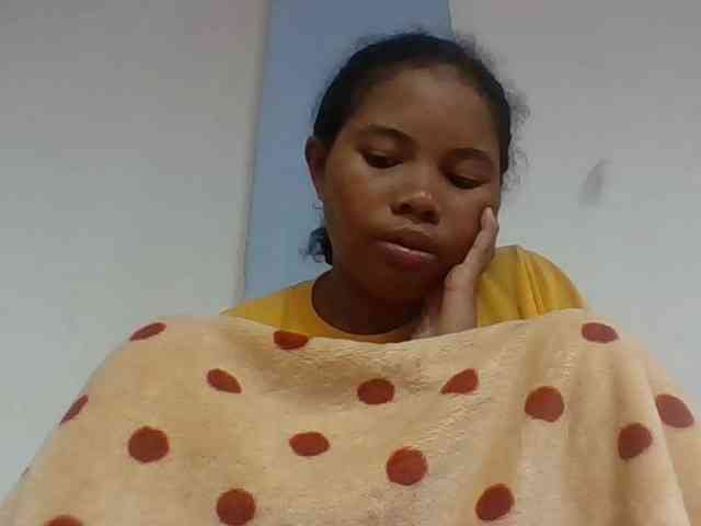 Juliah1a webcam