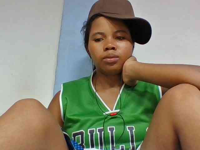Juliah1a webcam