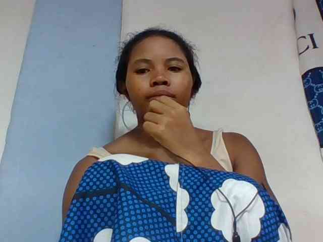Juliah1a webcam