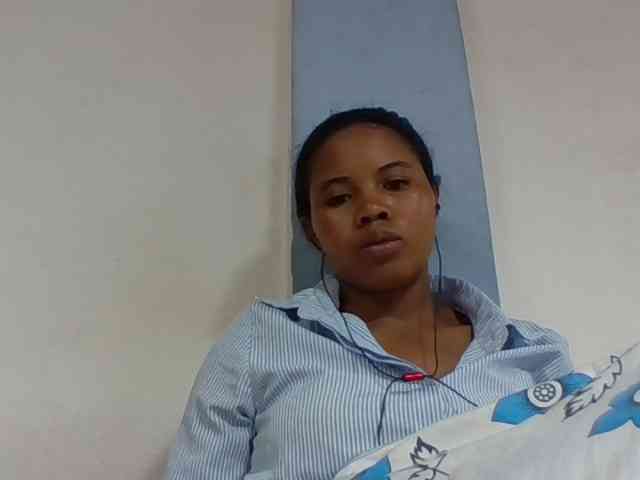 Juliah1a webcam
