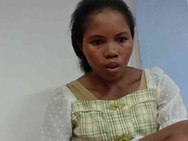 Juliah1a webcam