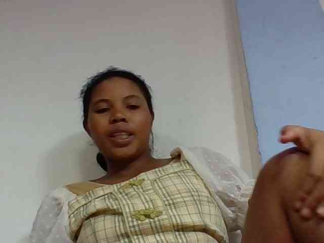 Juliah1a webcam