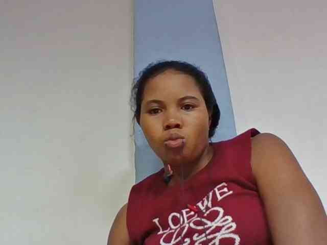 Juliah1a webcam