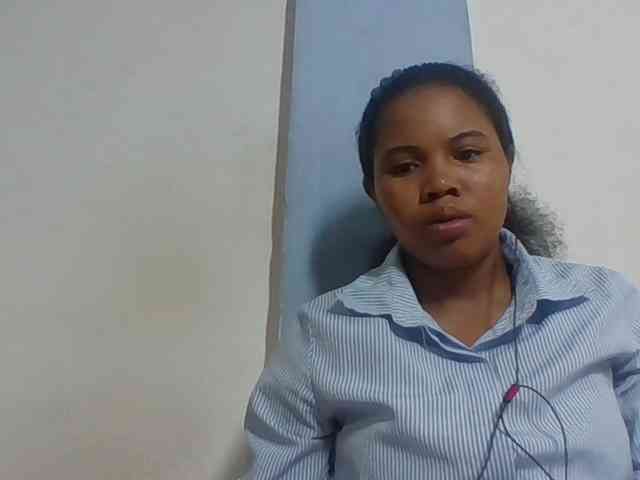 Juliah1a webcam