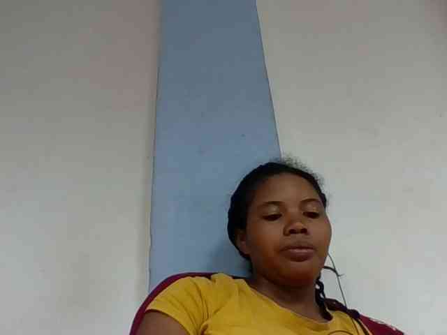 Juliah1a webcam