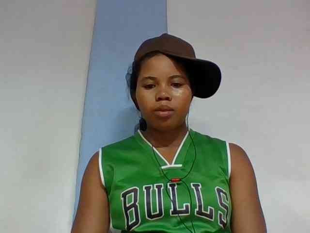 Juliah1a webcam