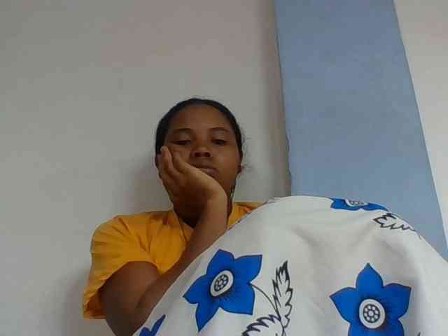 Juliah1a webcam