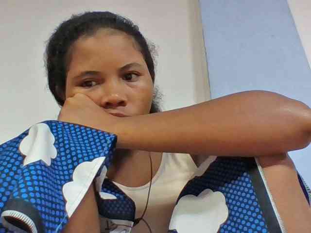 Juliah1a webcam