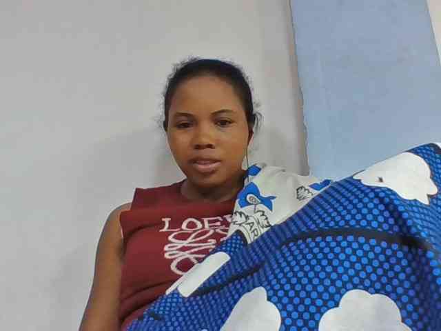 Juliah1a webcam