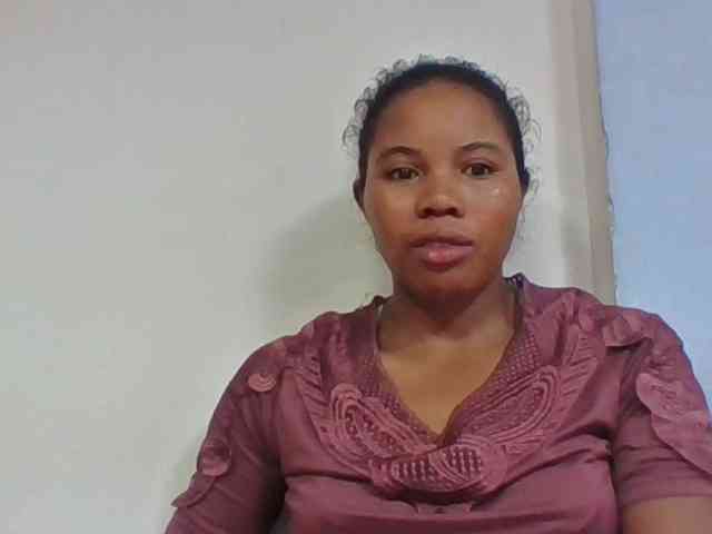 Juliah1a webcam