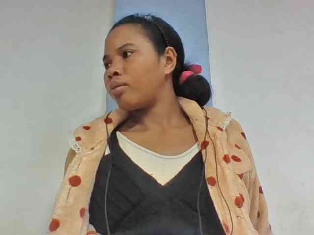 Juliah1a webcam