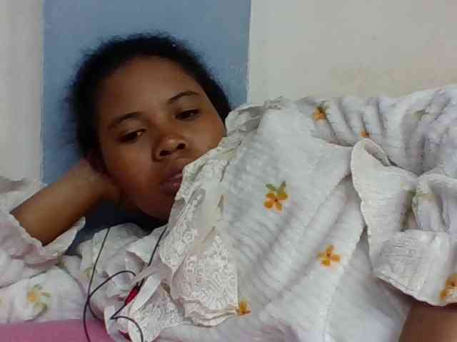Juliah1a webcam