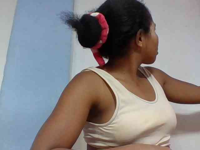 Juliah1a webcam