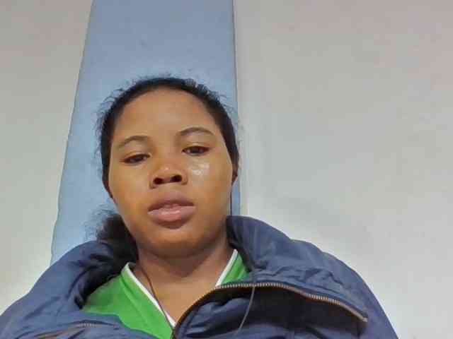 Juliah1a webcam