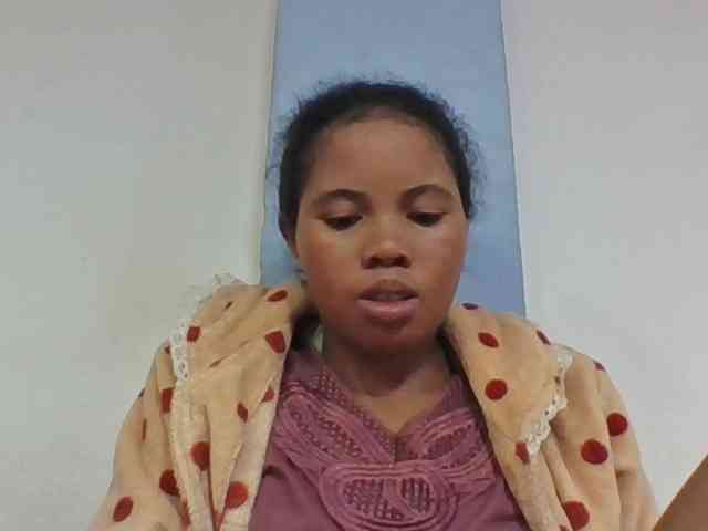 Juliah1a webcam