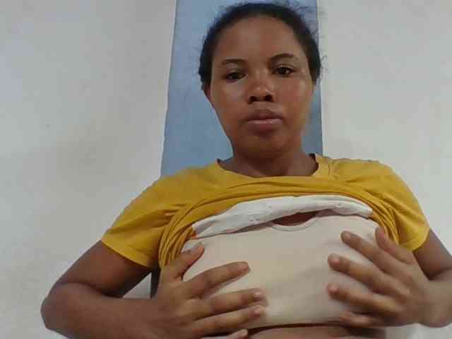 Juliah1a webcam