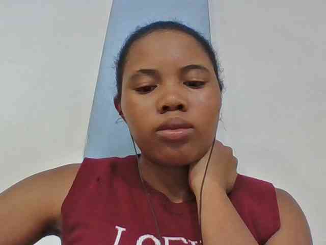 Juliah1a webcam