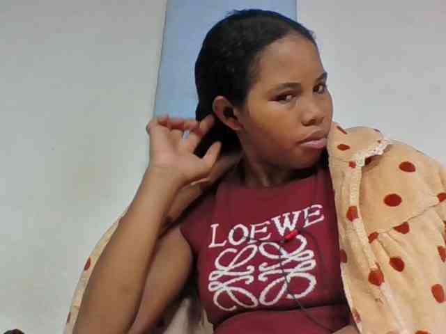 Juliah1a webcam