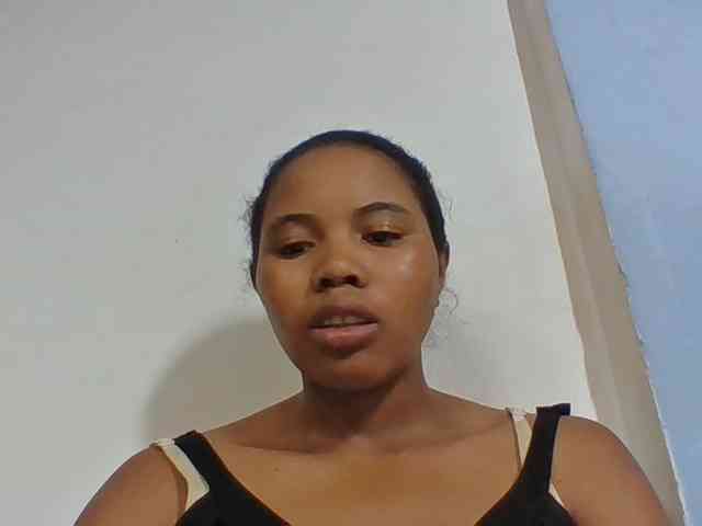 Juliah1a webcam