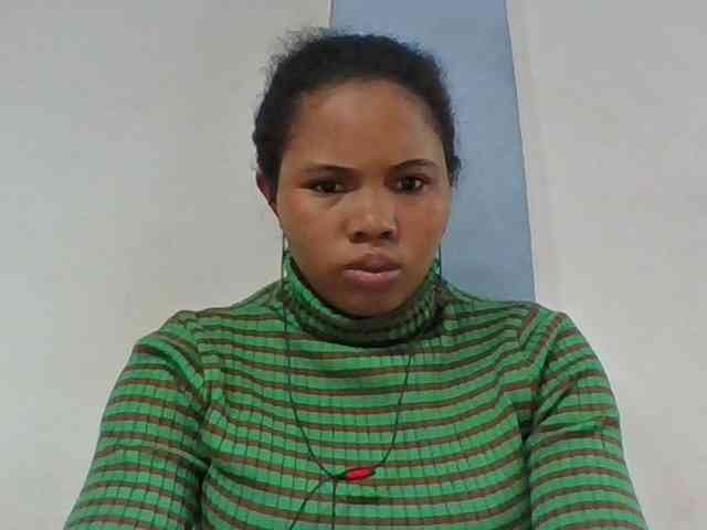 Juliah1a - Girl 