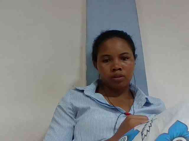 Juliah1a webcam