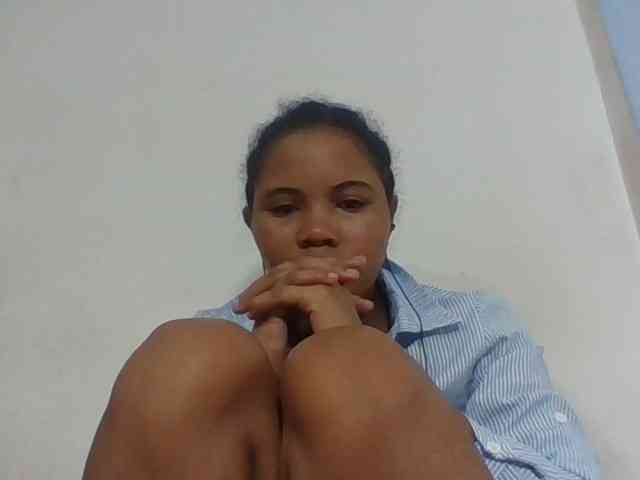 Juliah1a webcam