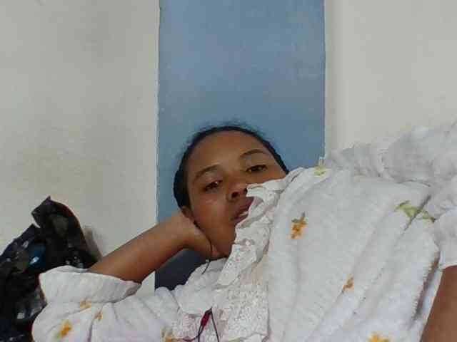 Juliah1a webcam