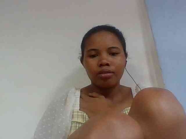 Juliah1a webcam