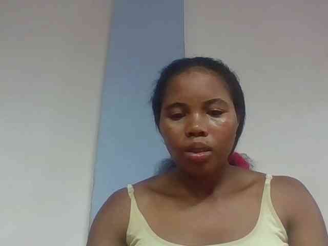 Juliah1a webcam