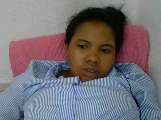Juliah1a webcam