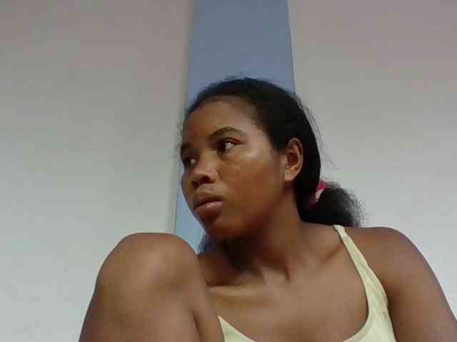 Juliah1a webcam